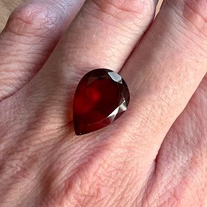 Hessonite Garnet 8.2 ctw